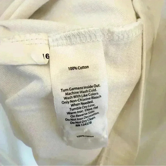 Vineyard Vines Boy’s XL White Holiday Graphic Long Sleeve T-Shirt - Picture 10 of 10